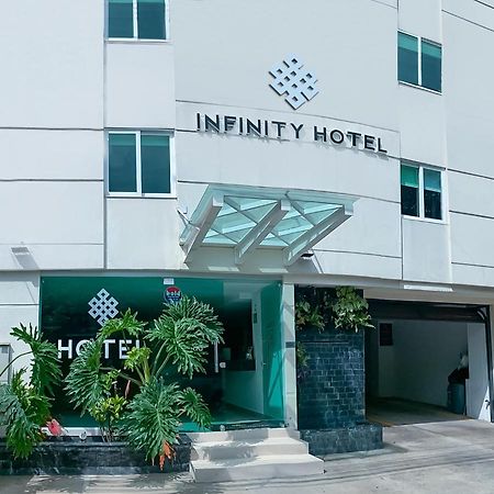 Infinity Hotel Medellín Exteriör bild