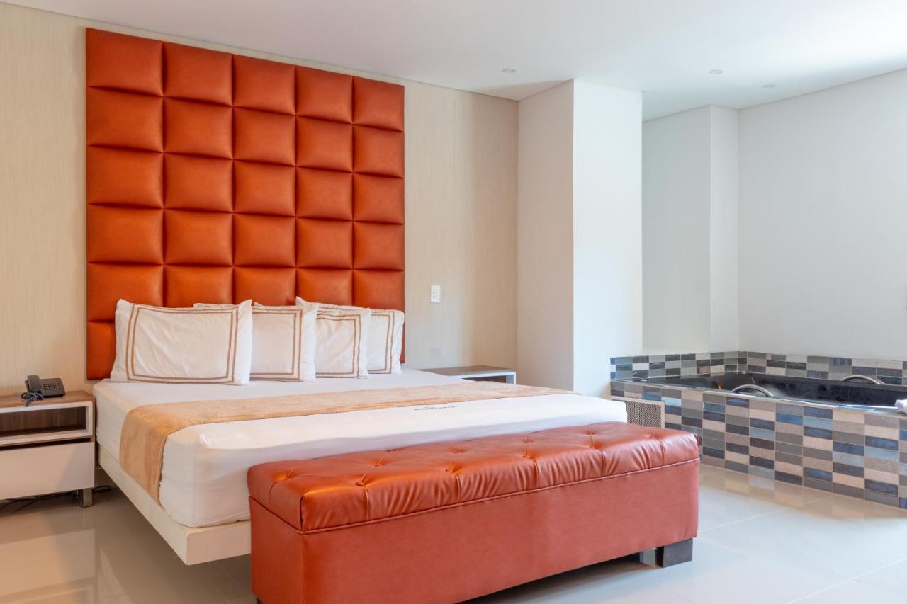 Infinity Hotel Medellín Exteriör bild
